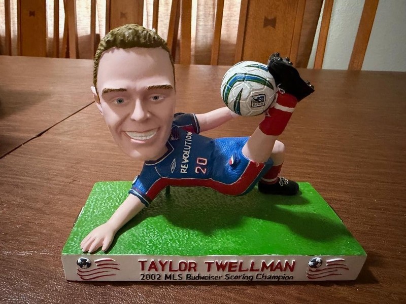 7/12/2003 TAYLOR TWELLMAN New England Revolution MLS SGA bobblehead #442 of 504
