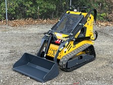 2026 VORX NL360 Ride-On Skid Steer Track Loader Crawler Aux Hyd bidadoo -New