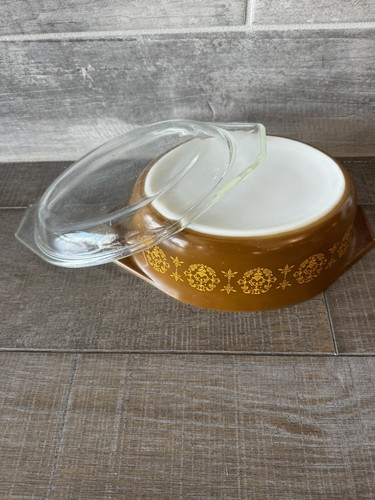 Vintage PYREX Brown 043 Regency Promo 1/2 Qt. Oval Casserole Dish with Lid - Picture 4 of 6