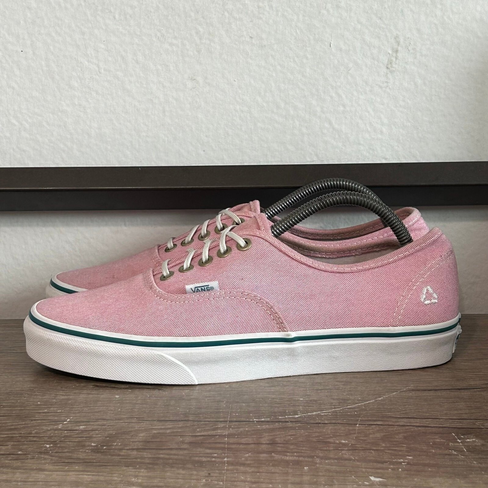 Vans Authentic Women’s Authentic Skate Shoes Size 11 Pink