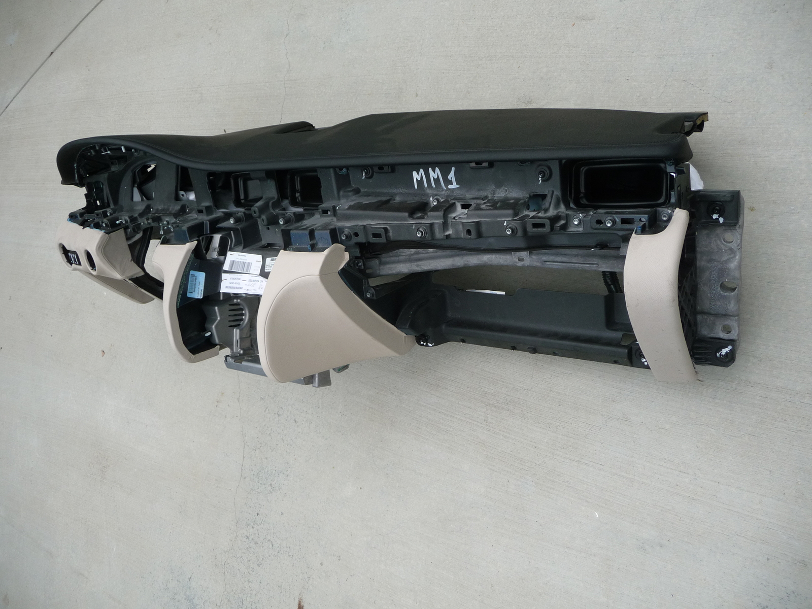 2014 Maserati Quattroporte QTP M156 Dashboard Unit 6700247440, Nero-Beige OEM OE