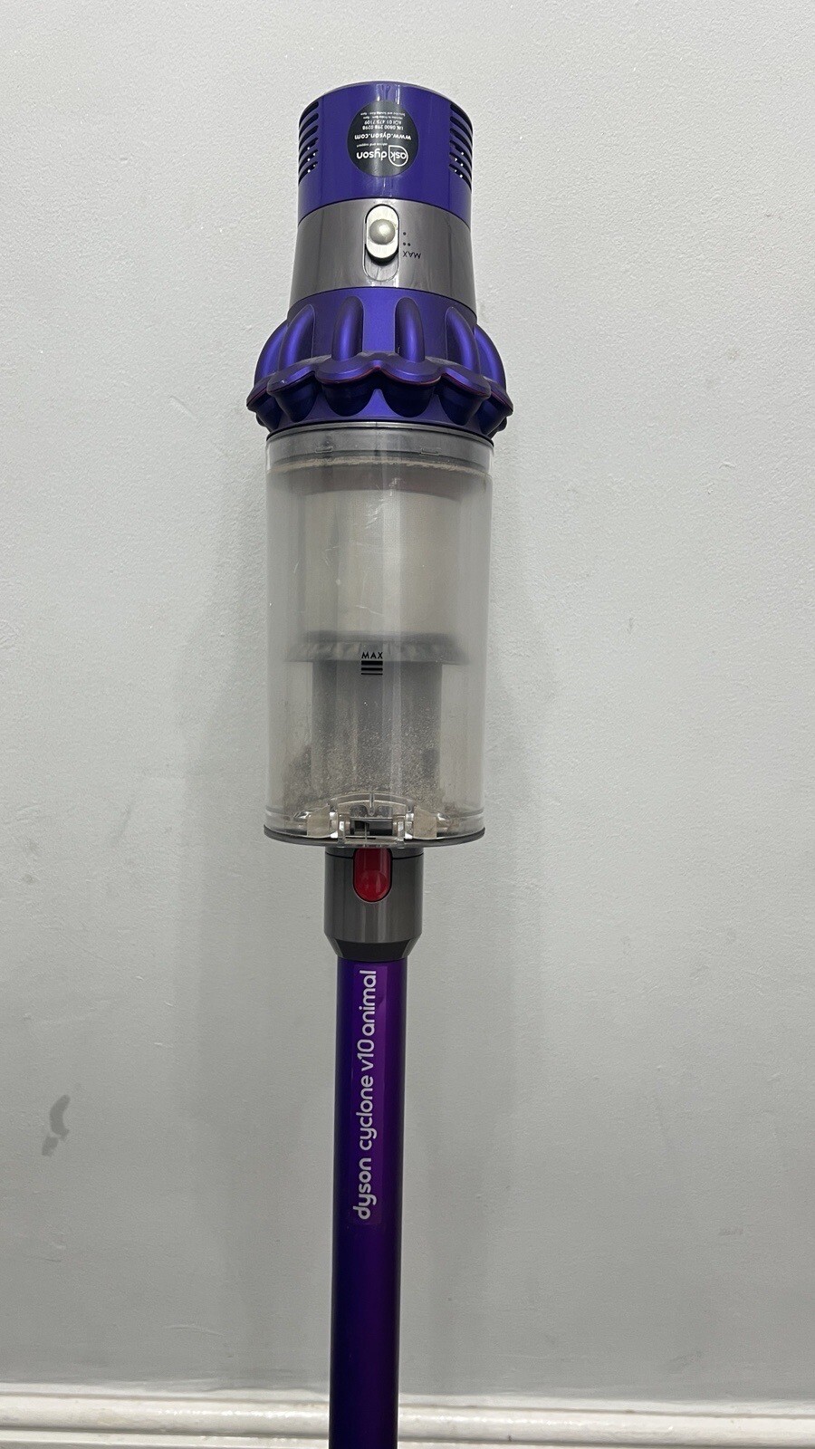 Dyson Cyclone V10 Animal Cordless Vacuum Cleaner eBay