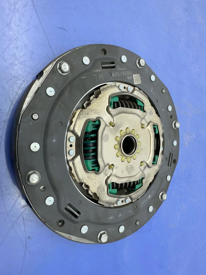 Toyota Venza 2021 fabricante de equipos originales 2,5 L AWD híbrido tracción volante placa flexible *35 k millas* Foto 4 de 4