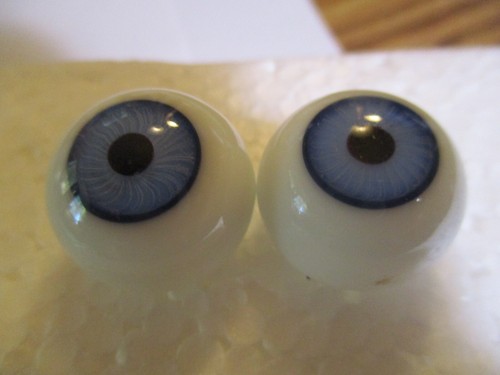 20 mm Blue Round Handblown Glass Eyes 12.5 mm Iris Doll Crafts N26