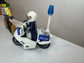 LEGO City #60041 POLICE CROOK PURSUIT MOTORCYCLE