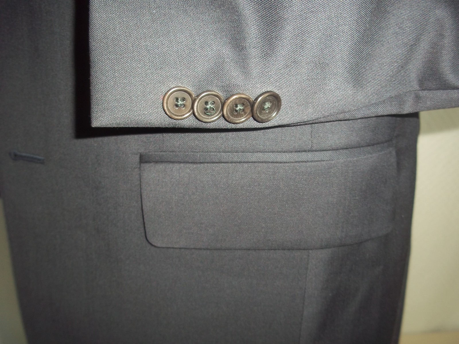 (( John Varvatos solid navy blue 2button side ven… - image 5