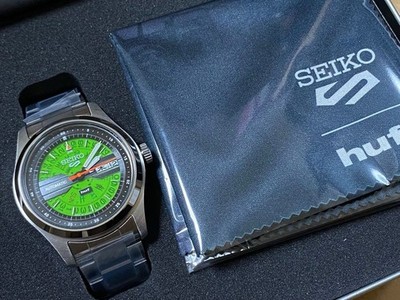 Seiko 5 Sports x HUF Collaboration Limited Edition Model 3rd SBSA323 Neu mit Box