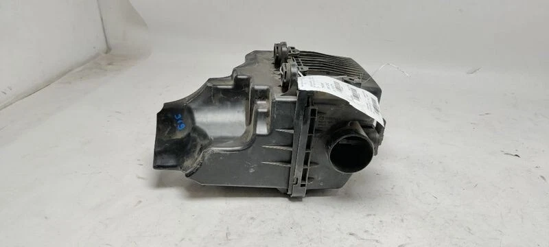 Mazda 3 2014-2018 purificador de aire caja de aire boxer de aire 2,0 L OEM Foto 2 de 4
