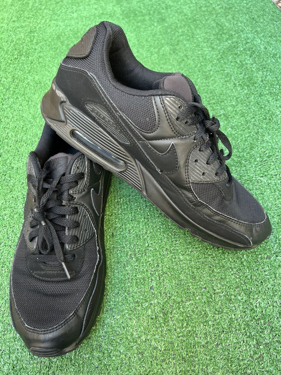 Nike Air Max 90 (CN8490-003) Men's Triple Black Retro Size Nike Air Max 90 (CN8490-003) Men's Triple Black Retro Size