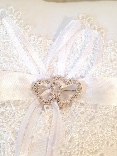Wedding Ring Bearer Pillow Faux Diamond Hearts White Lace and Satin 6" NIP - Picture 3 of 6