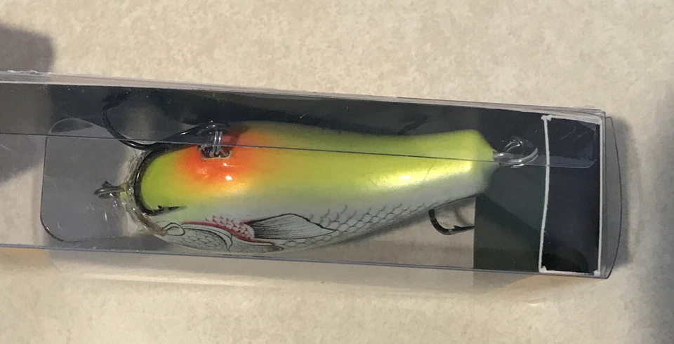 Bagley Balsa B2 Square Bill CHART BLUEGILL Wood Plug Lure 7/16oz 0-3’ Depth NEW - Image 4 of 4