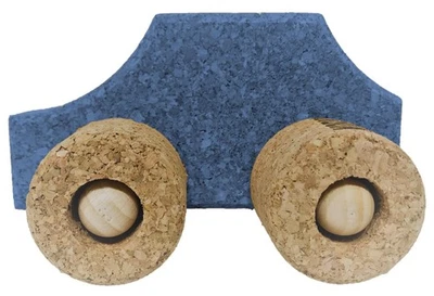 Spielzeugauto aus Kork – Blaue Limo | Nachhaltiges Auto-Spielzeug für Kinder - Bild 1 von 4