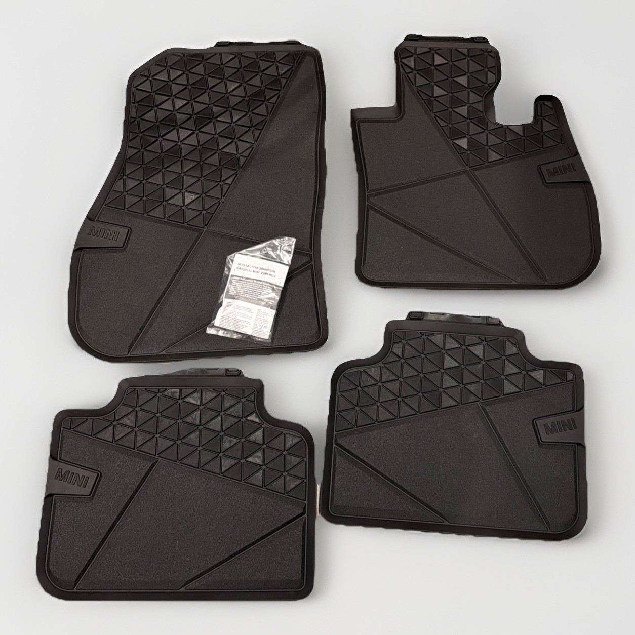 New Genuine MINI RHD U25 Countryman Front & Rear Mats 51475A2DA78 51475A2DA79