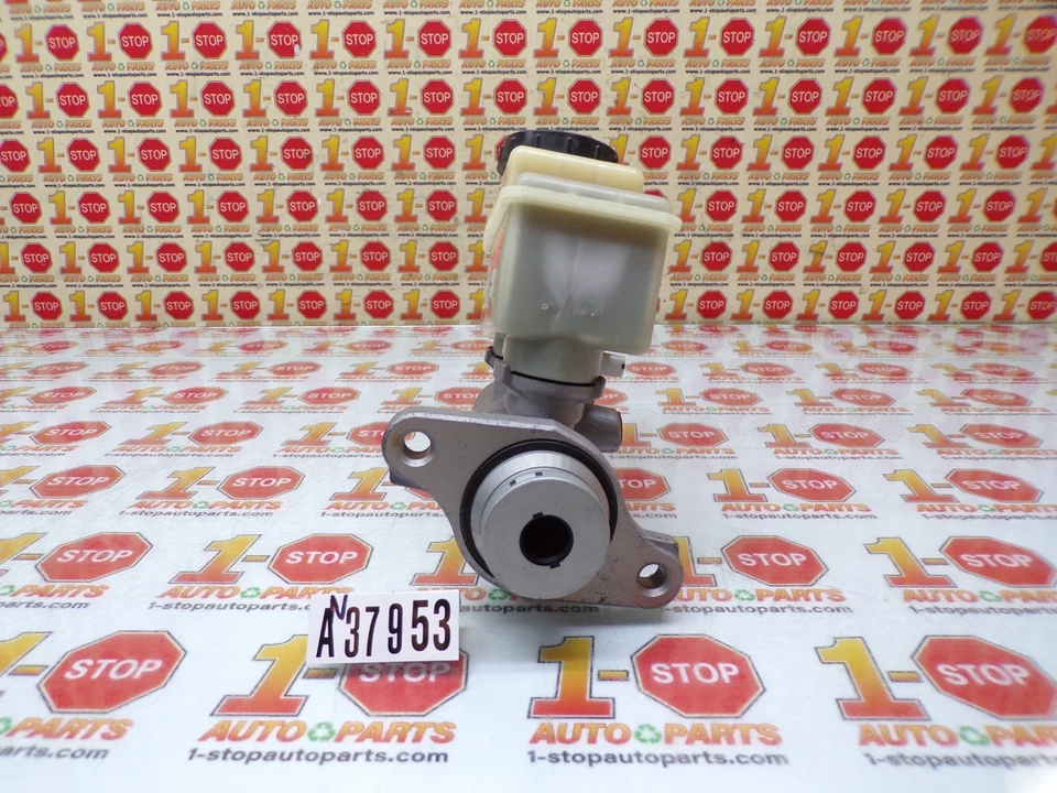 Nissan Pathfinder 2005-2008 cilindro maestro de freno 46010-ea240 OEM Foto 2 de 4