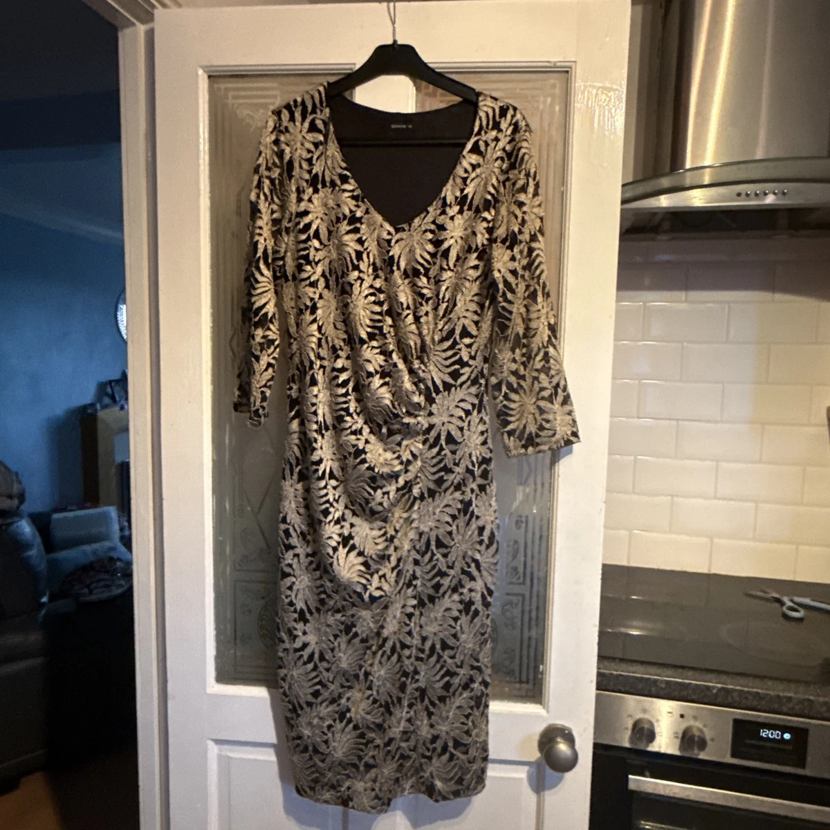 lace bodycon dress from the retailer roman originals Dresses for Women for sale size-32