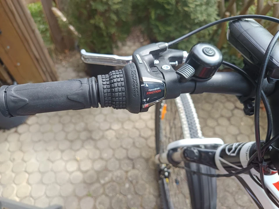 Bergsteiger Kodiak 29 Zoll Mountainbike - Fast wie neu - 21 Gänge, Vollfederung  - Bild 3 von 4