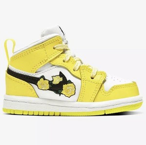 nike yellow rose
