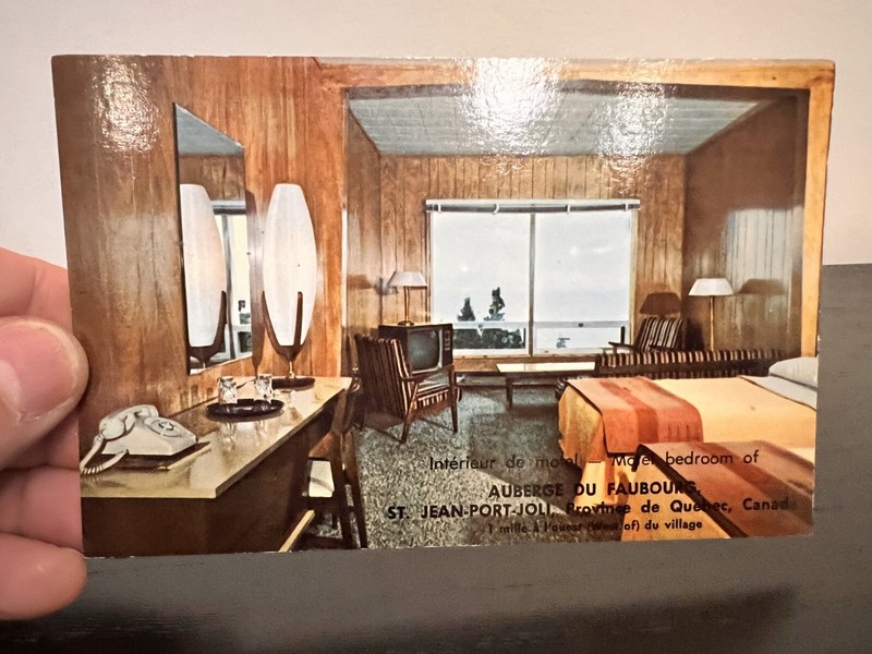 Auberge du Faubourg - St-Jean-Port-Joli - Quebec - Postcard