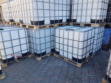 Cisterna serbatoio usata idonea al trasporto in PVC con telaio Zinc. LT 1000