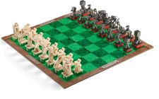 The Noble Collection Chess Set 