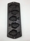 Vintage Lodge USA 5PP2 Cast Iron Perch Bluegill Fish Cornbread Pan Muffin Mold