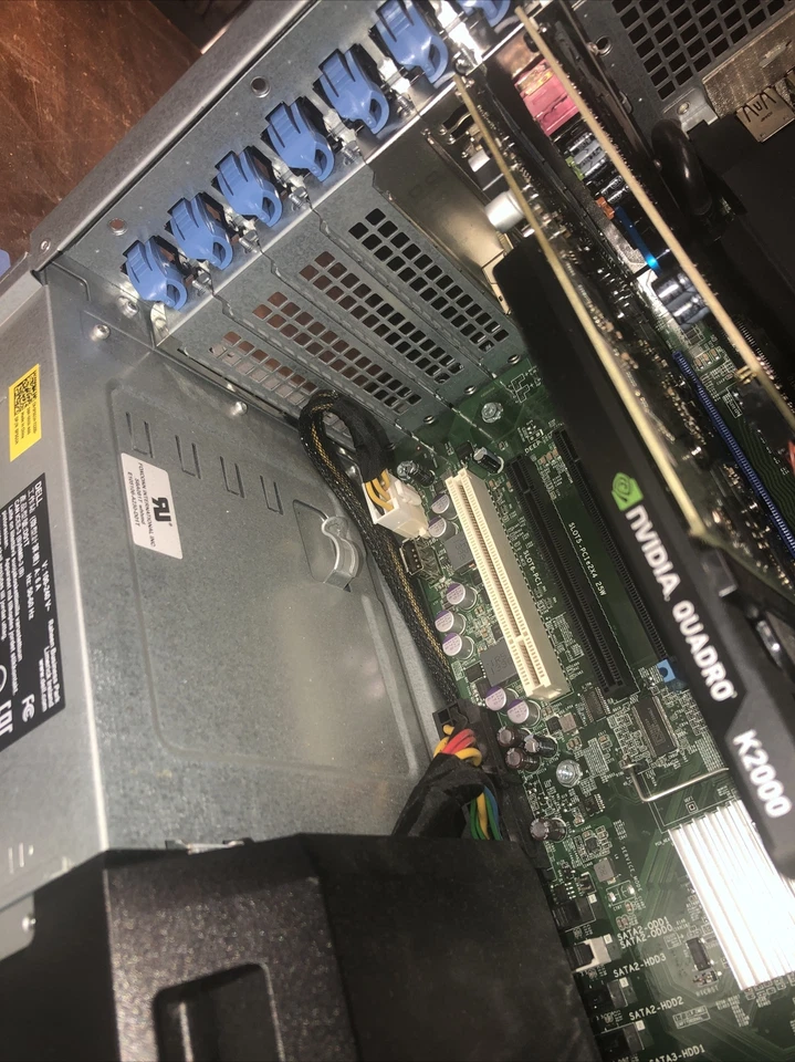 Dell Precision T3610 Windows 10 Pro Desktop - Image 4 of 4