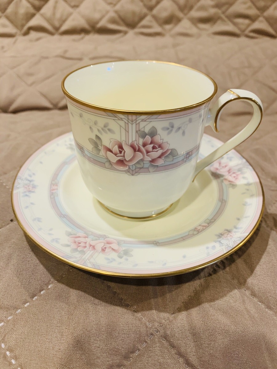 NORITAKE BONE CHINA MAGNIFICENCE 9736 7 PIECE PLACE SETTING