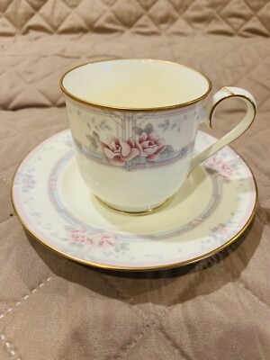 NORITAKE BONE CHINA MAGNIFICENCE 9736 7 PIECE PLACE SETTING