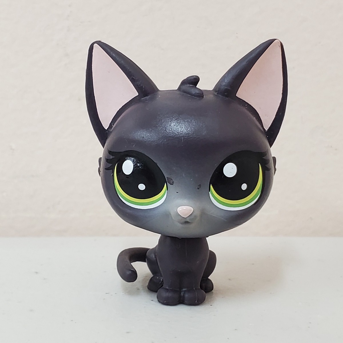 Littlest Pet Shop LPS Authentic Jade Catkin #2-74 Black Cat W