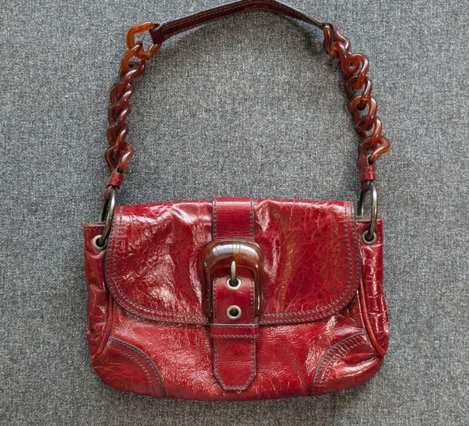 Miu Miu 90s Archive Red Enamel Leather Shoulder Bag Chain Vintage Miu Miu 90s Archive Red Enamel Leather Shoulder Bag Chain Vintage