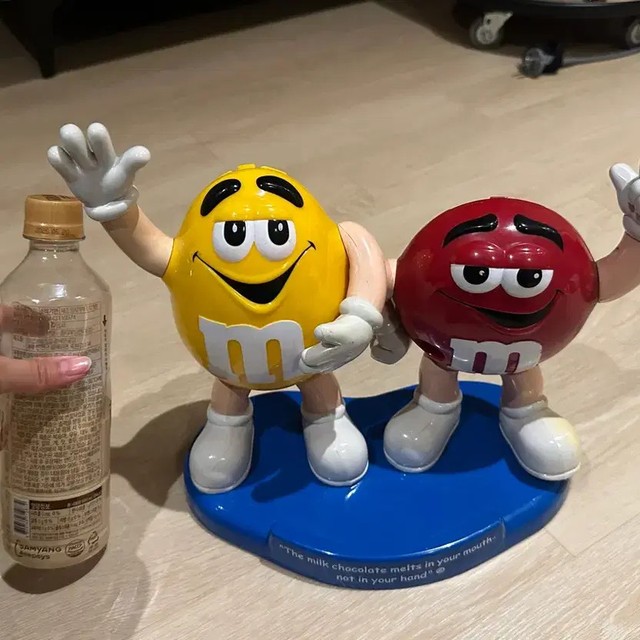 M&Ms Dispenser, Used, Some Scratches & Discoloration, Cute Collectible