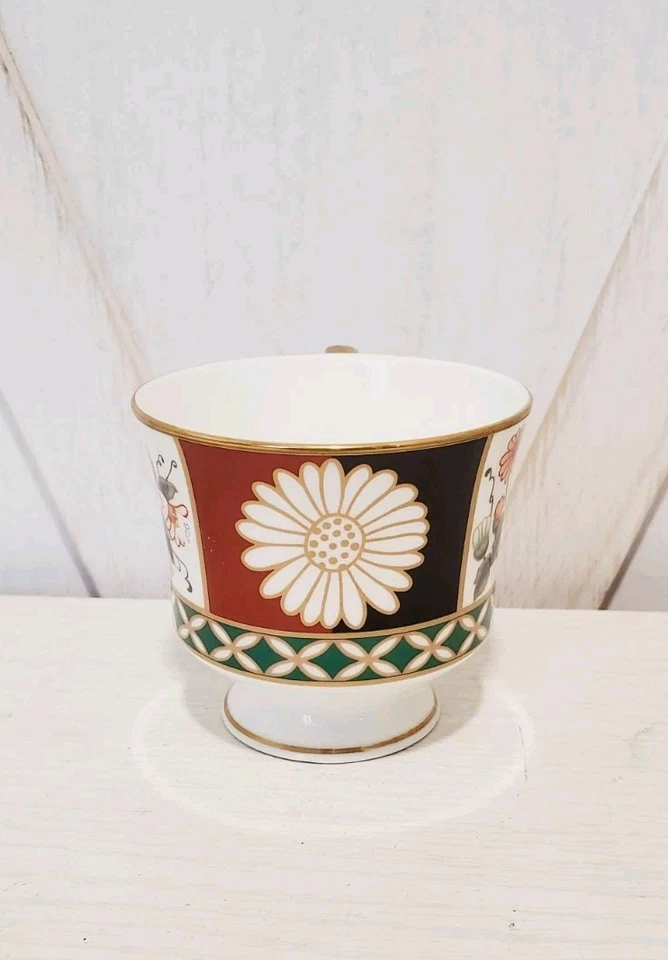Vintage Mikasa Shogun Bone China Teacup With Gold Accent A6851 - Image 2 of 4