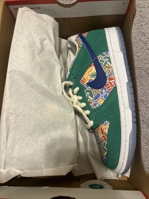 Nike Dunk Low Gs Size 5.5 DZ5299300