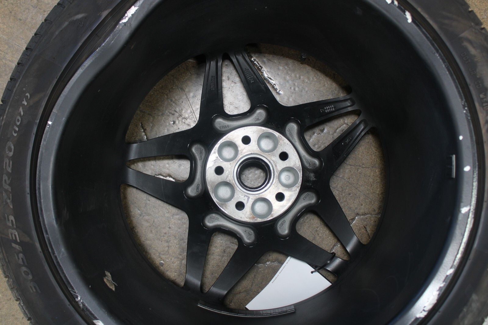 Ferrari 599 GTB, Rear Wheel, Bent Inner Barrel, Used, P/N 211025