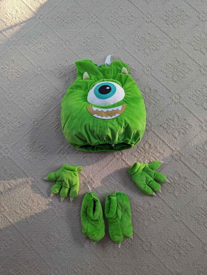 POTTERY BARN KIDS 0-6/6-12/12-24/2-3 MONSTERS INC DISNEY MIKE