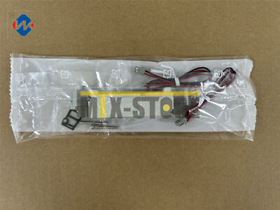 1pcs New in box SMC solenoid valve SY5520-5LZ-01 SY5520 5LZ 01 1pcs New in box SMC solenoid valve SY5520-5LZ-01 SY5520 5LZ 01