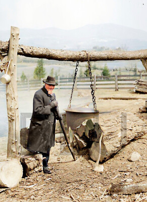 1906 Making maple syrup 14 x 11'' Photo Print