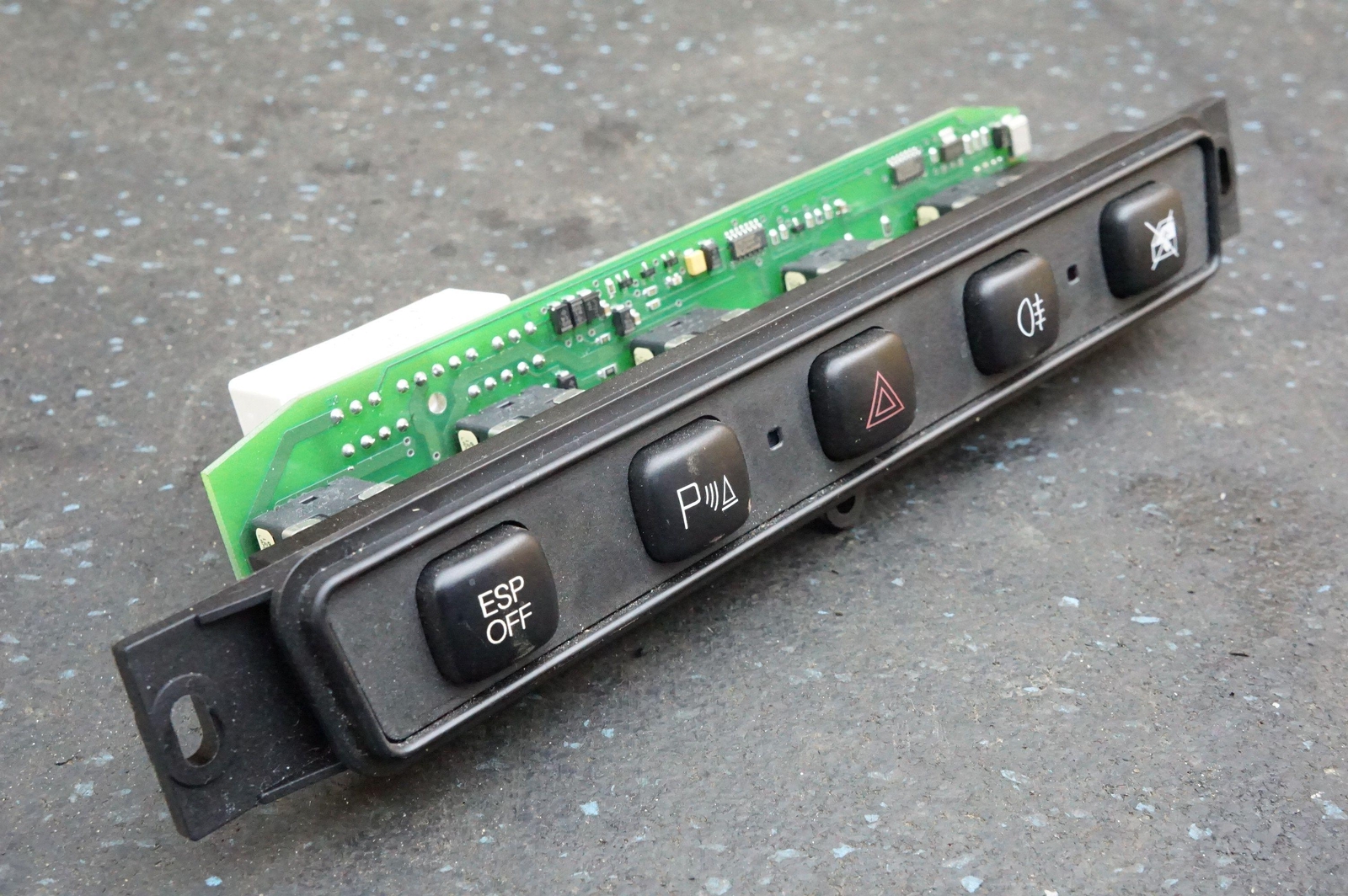 Panel Minor 5 Switch Park Assist Fog Window PM100691PD Bentley Arnage R RL 2004
