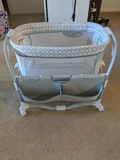 Ingenuity Dream & Grow Bedside Baby Bassinet 2-Mode Crib 0-12 Months