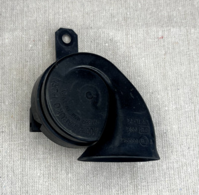 2006-2022 LEXUS Horn Assy Low Pitched OEM 86520-30610