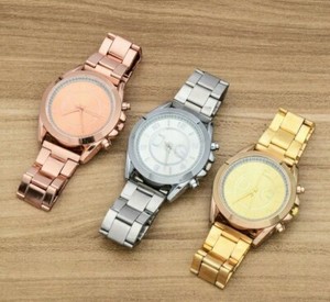 Coffret montre Pierre Lannier femme acier rose - Femme - modèle 360G908 |  MATY