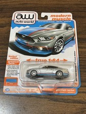 AUTO WORLD Modern Muscle Petty's Garage 2017 Ford Mustang GT Tribute Edition