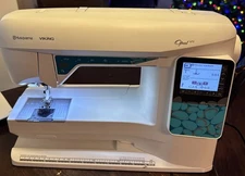 Husqvarna Viking Opal 670 Sewing Machine w/ Touchscreen Display