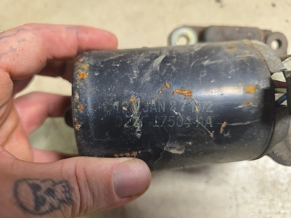 1967 1968 Ford Mustang Mercury Cougar Windshield Wiper Motor D2ZF-17504-AA - Image 2 of 4