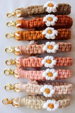 Mini Daisy Macrame Wristlet  Boho Flower Macrame Wristlet  Keychain