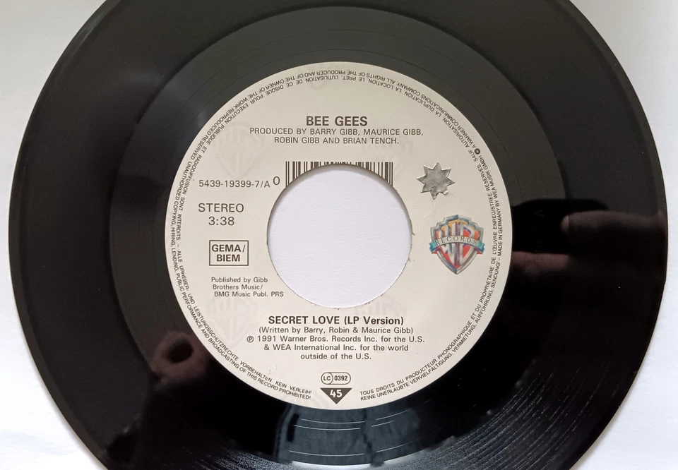 Bee Gees - Secret Love / True Confessions (1991) Pop, Soft Rock, 7", gebraucht - Bild 3 von 4
