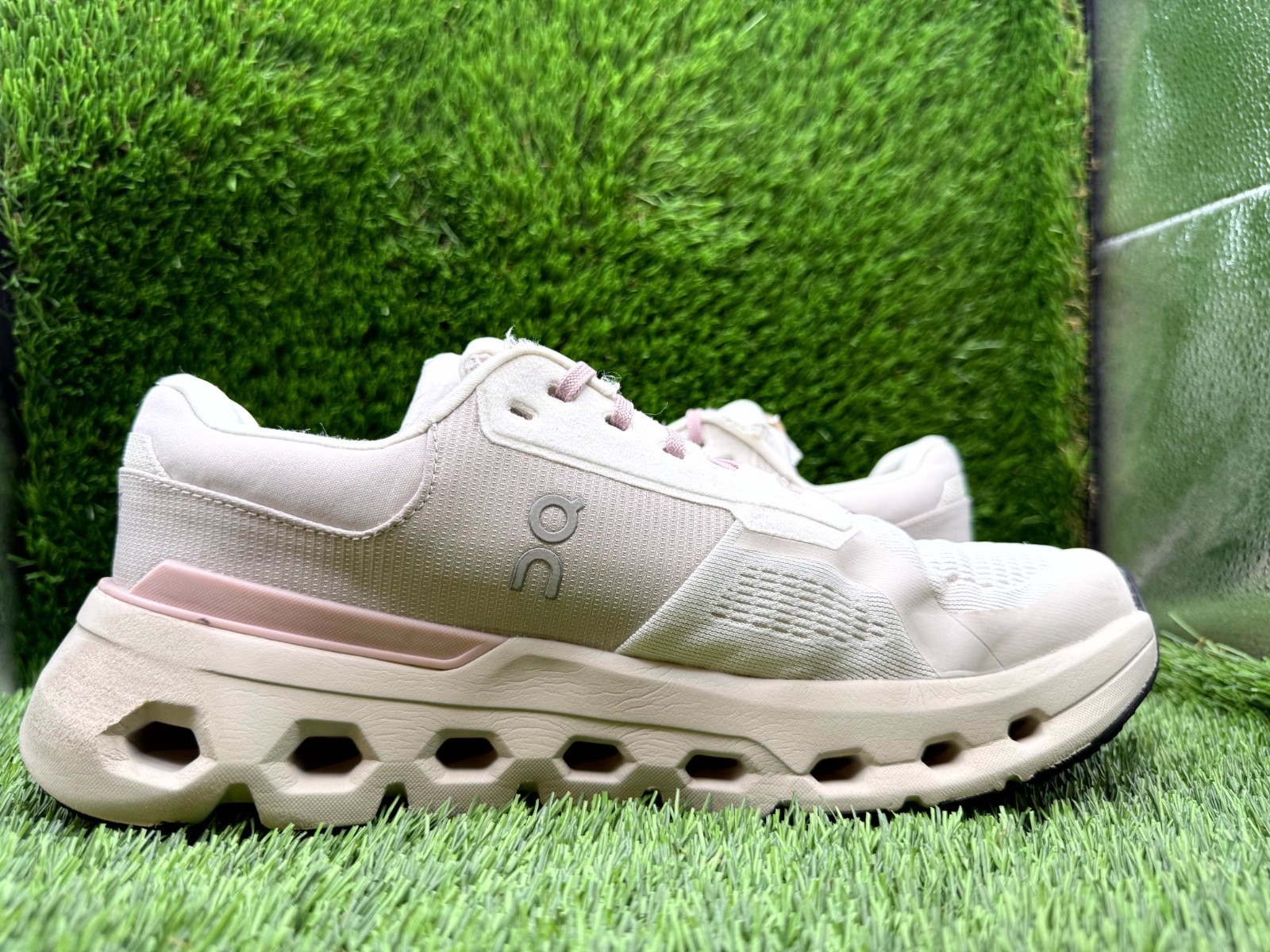 On Running Cloudrunner 2 3WE10133161 Athletic Sne… - image 7