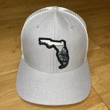 Boaters Republic Florida Map State Pelican Gray/Silver White Snapback Hat EUC VG