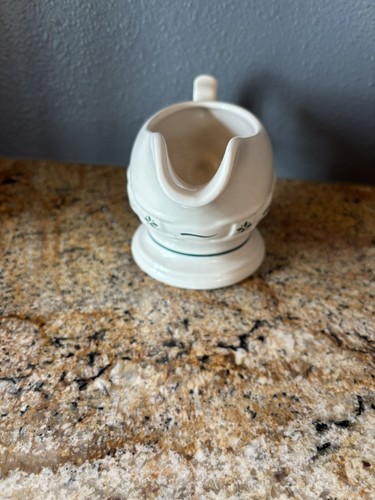 Longaberger Vintage NIB Pottery Woven Traditions Heritage Green Gravy Boat - Picture 5 of 9