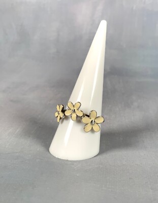 PANDORA Triple Daisy Chain sterling silver cream enamel flower ring, size  58 UK